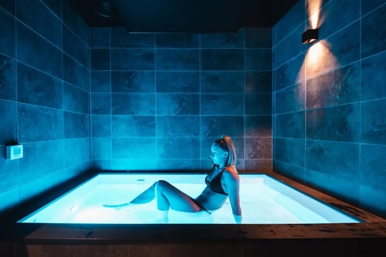 City Cave float pool, content shoot by Digi Agency